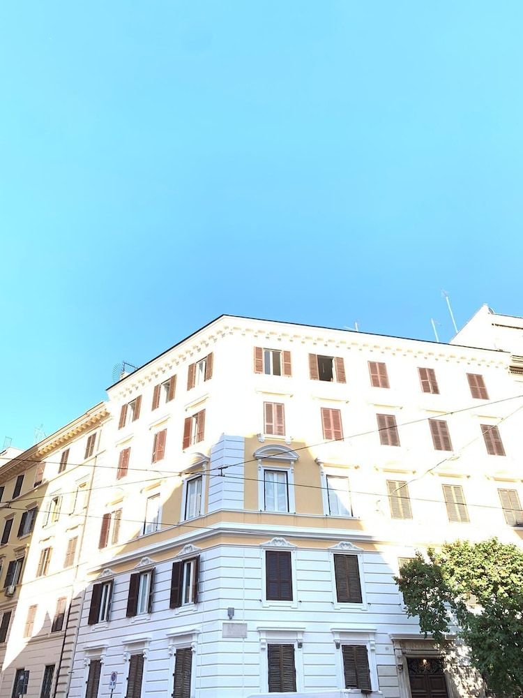 undefined In the Center Guesthouse 7