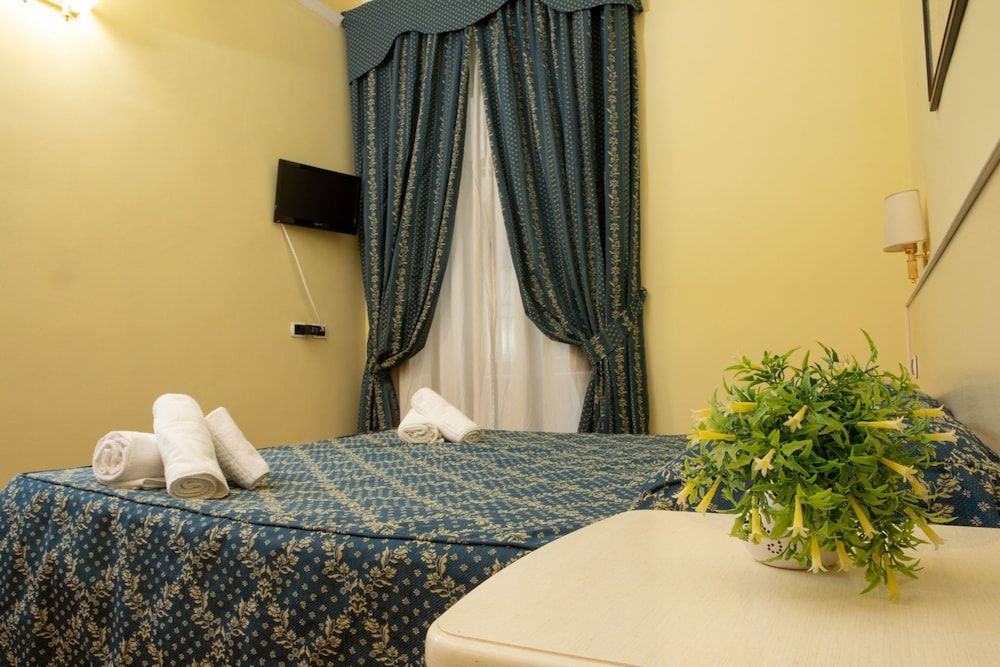 Annette Double Room, Private Bathroom 2