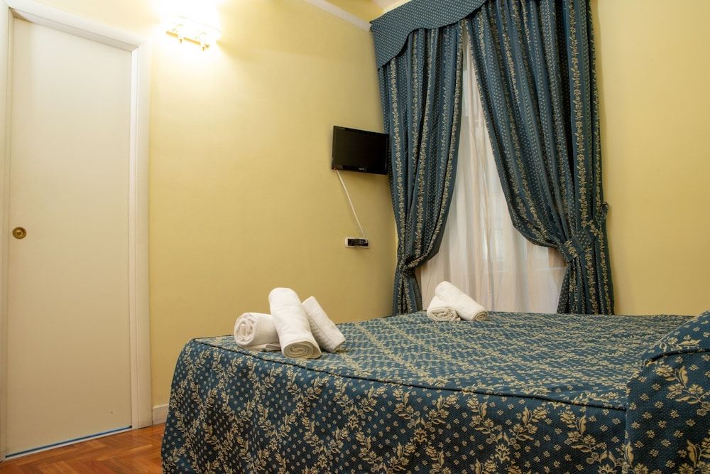 Annette Double Room, Private Bathroom