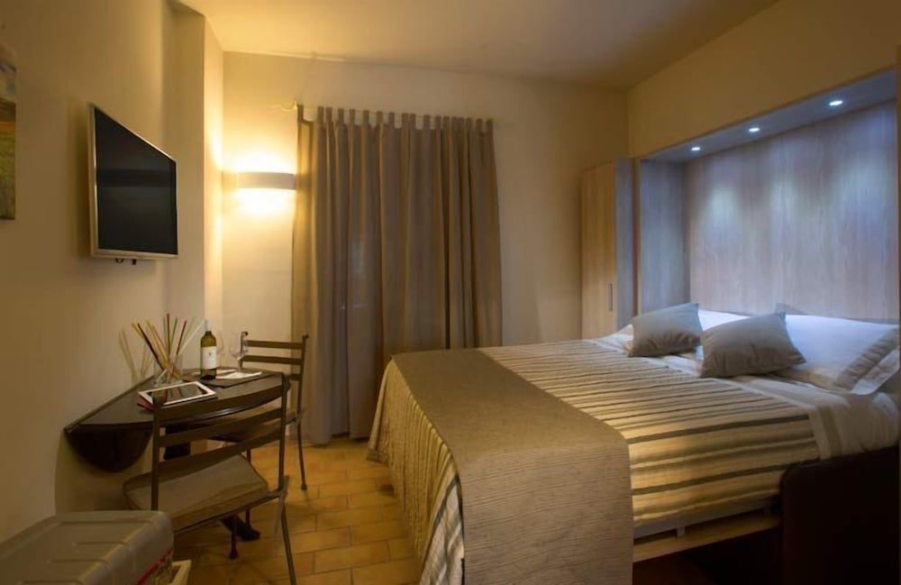 Villa Gens Camuria Standard Double Room 2