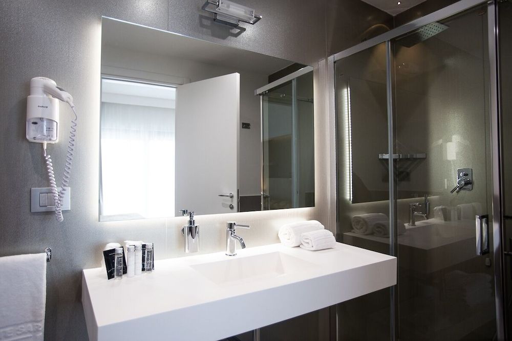 Hotel Monte Sarago Junior Suite, Terrace, City View 7