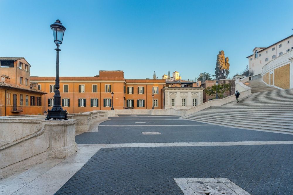undefined Les Diamants Spanish Steps Suite 6