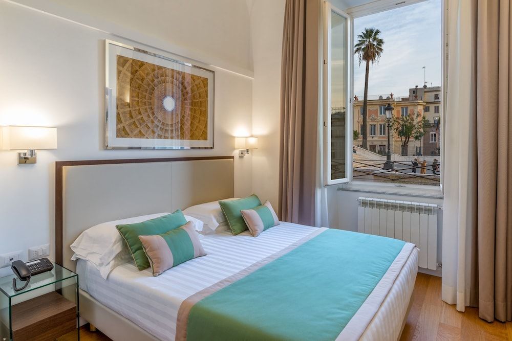 undefined Les Diamants Spanish Steps Suite 10