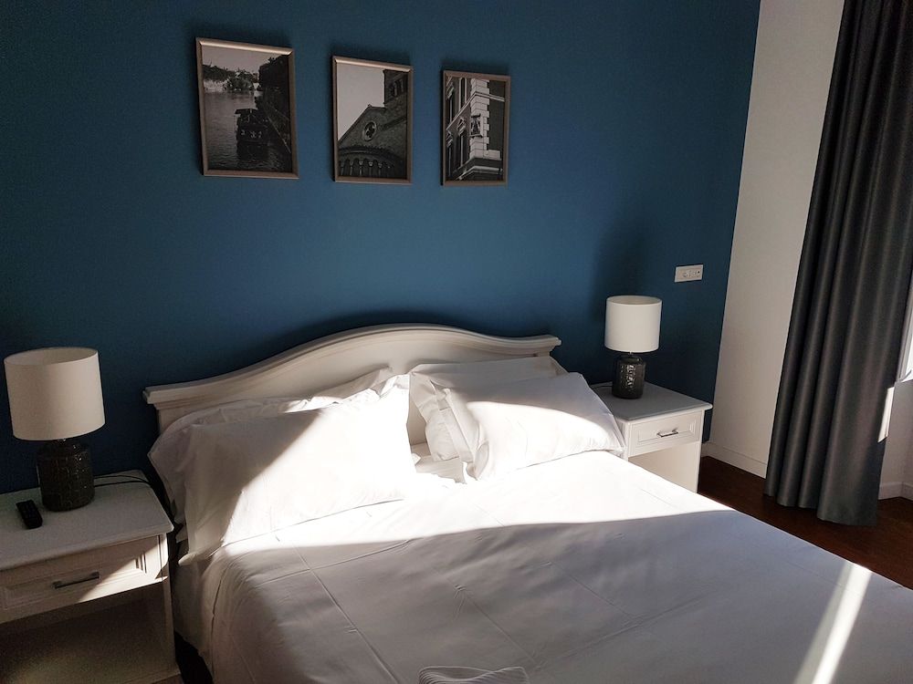 MORE Cola di Rienzo B&B Premium Double Room, Ensuite, City View (Camera Matrimoniale) 4