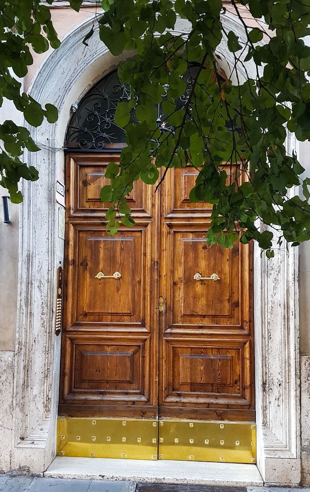 undefined MORE Cola di Rienzo B&B 2