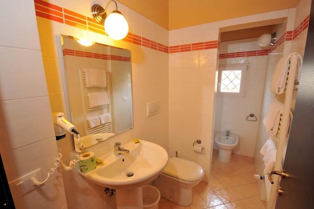 Locanda della Musica Quadruple Room, Ensuite 4