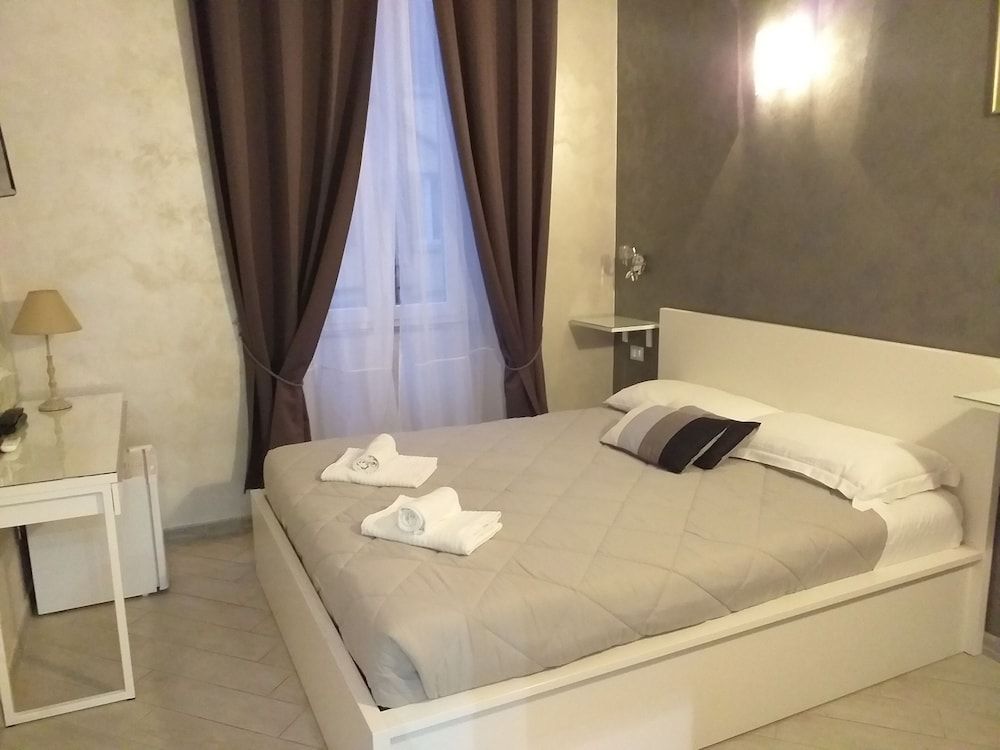 undefined Frattina Grand Suite