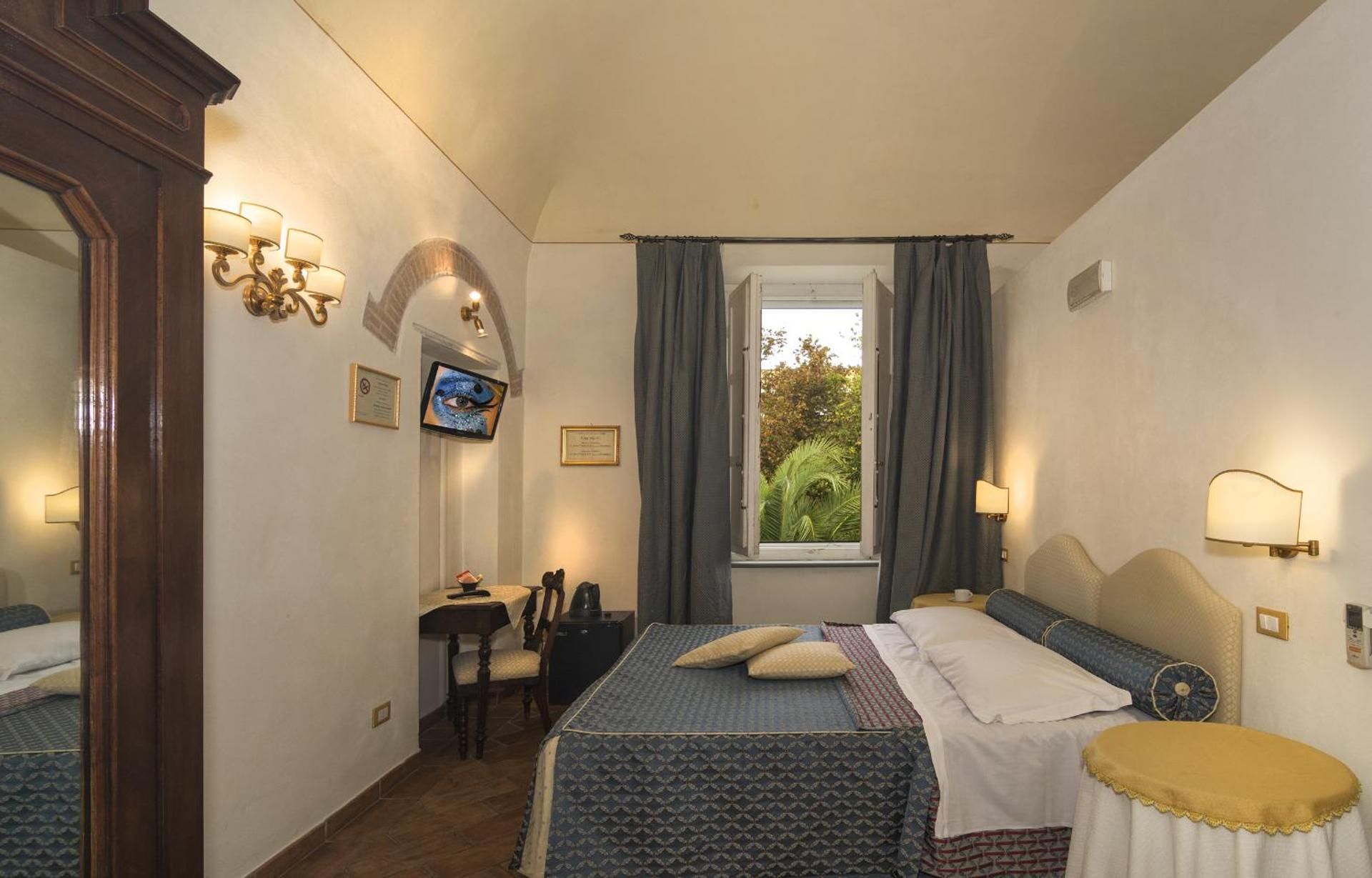 Classic Double or Twin Room