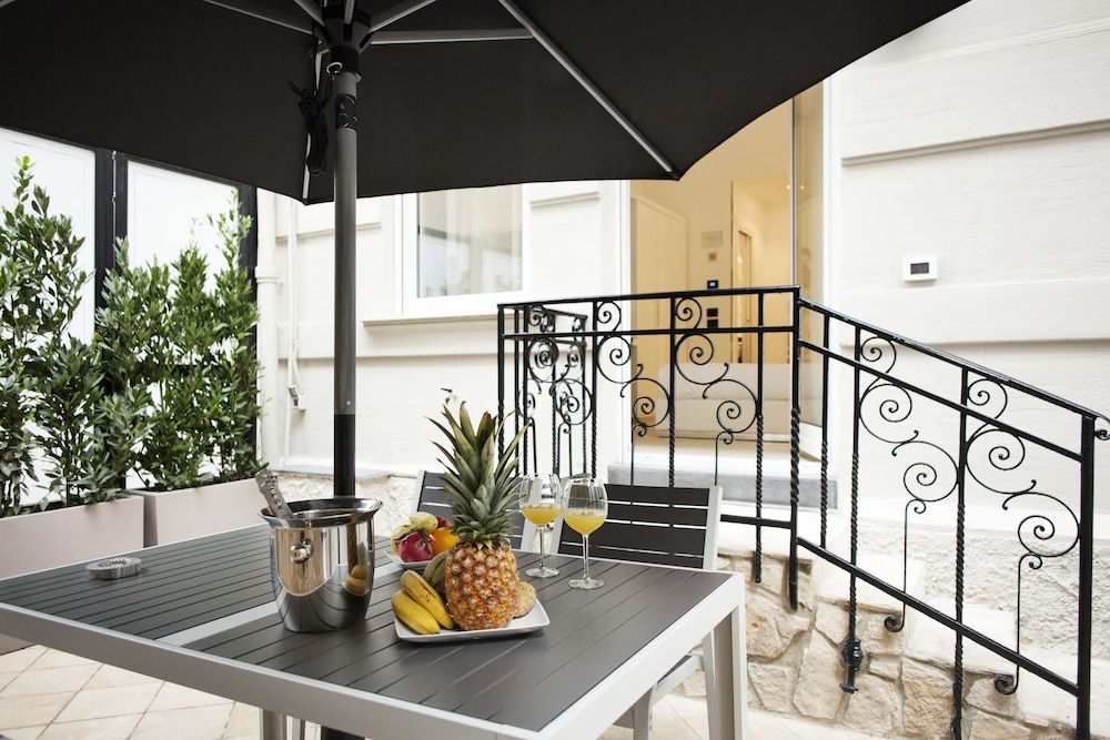 undefined LHP Suite Napoli - Parco Margherita 5