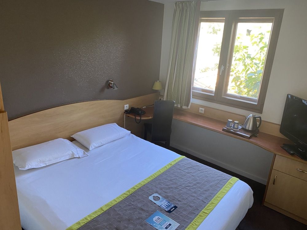 Kyriad Montpellier Aéroport - Parc Expo Standard Room, 1 Double Bed 3
