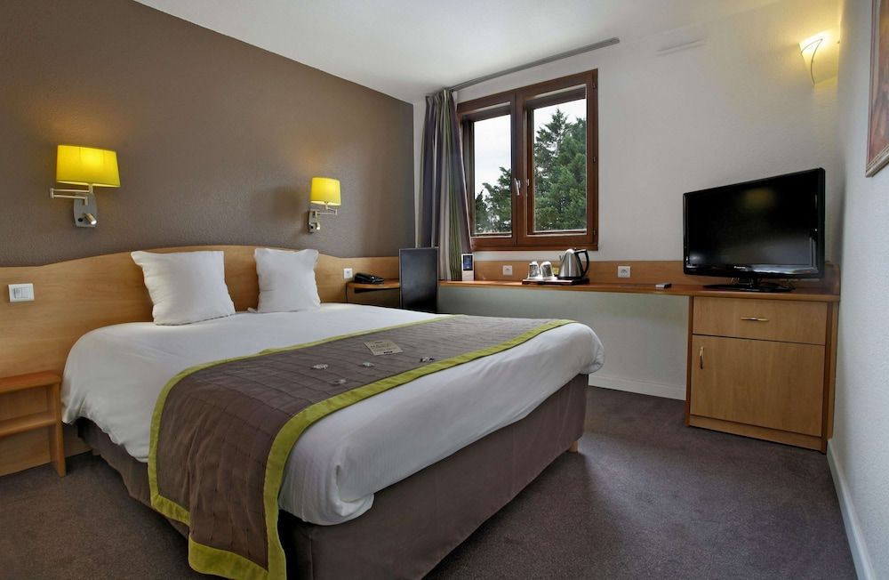 Kyriad Montpellier Aéroport - Parc Expo Standard Room, 1 Double Bed