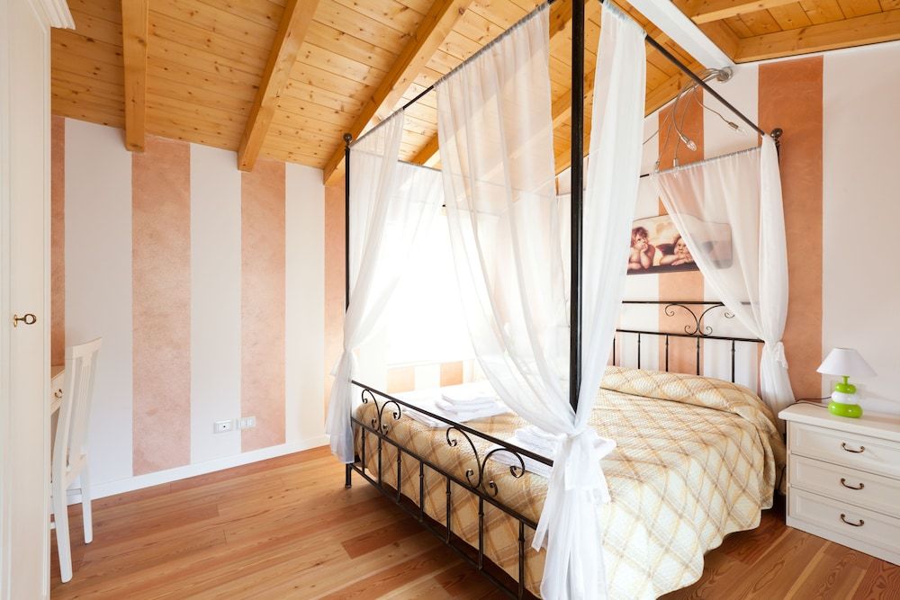 Barchi Resort - Apartments & Suites Panoramic Apartment (Whirlpool) 4