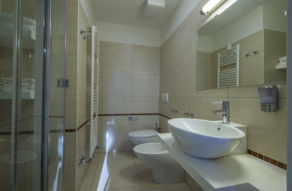 Albergo Sant'Emidio Quadruple Room 8