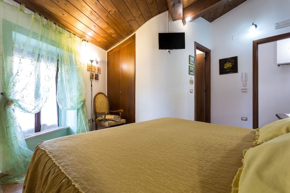 B&B A Casa delle Fate Classic Apartment, 2 Double Beds 3