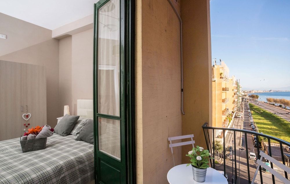 B&B Monica's House Triple Room, Ensuite 10