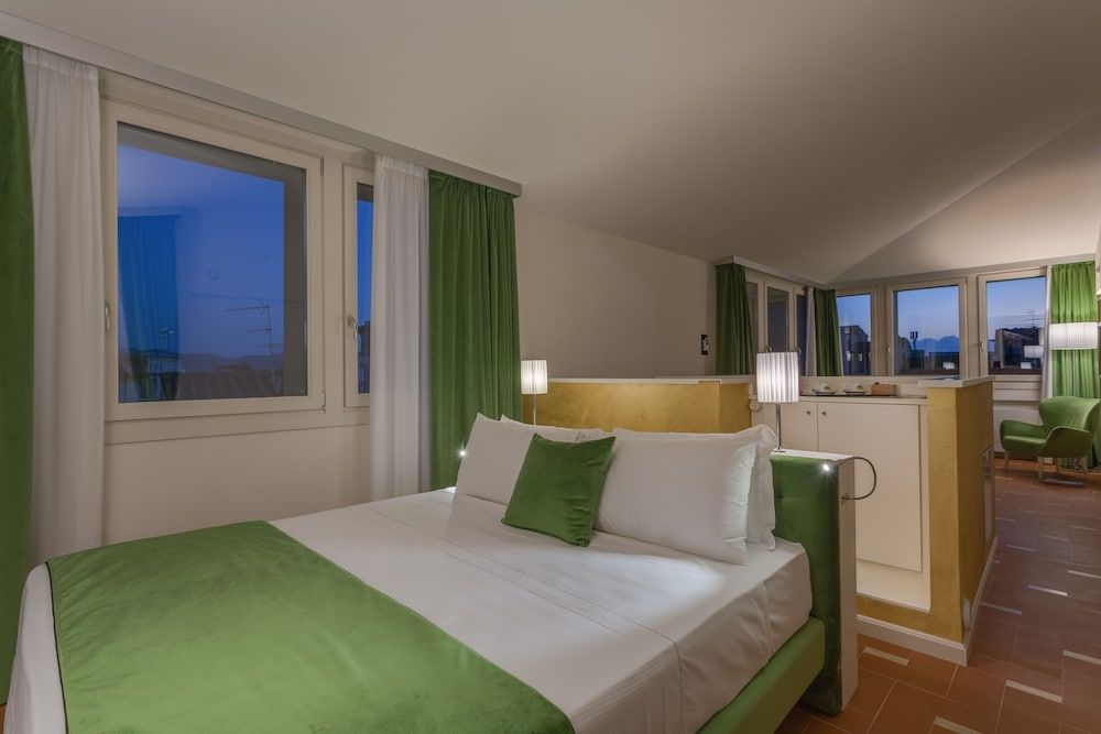 Battistero Residenza d'Epoca King Deluxe Suite 3