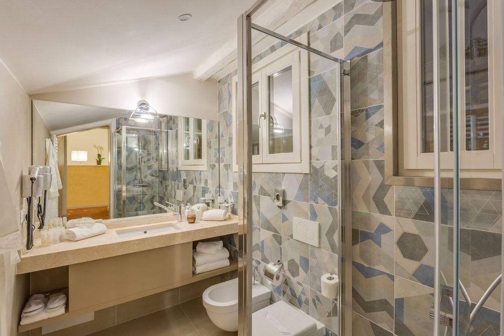 Battistero Residenza d'Epoca King Deluxe Suite 4