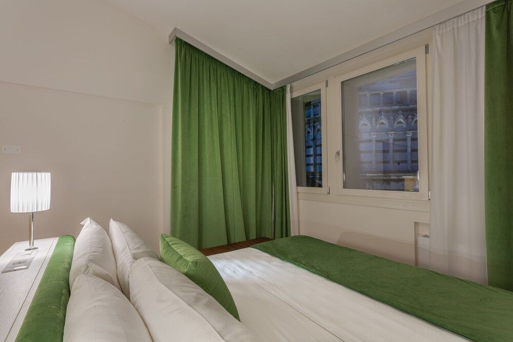 Battistero Residenza d'Epoca King Deluxe Suite 7