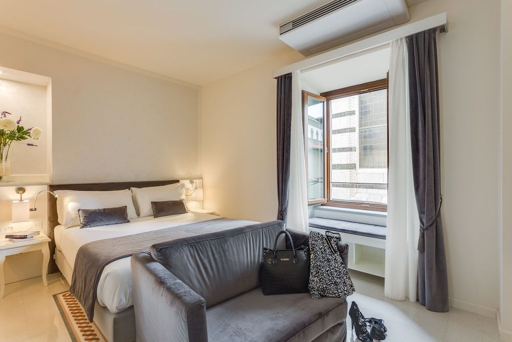 Battistero Residenza d'Epoca King Double Room 2