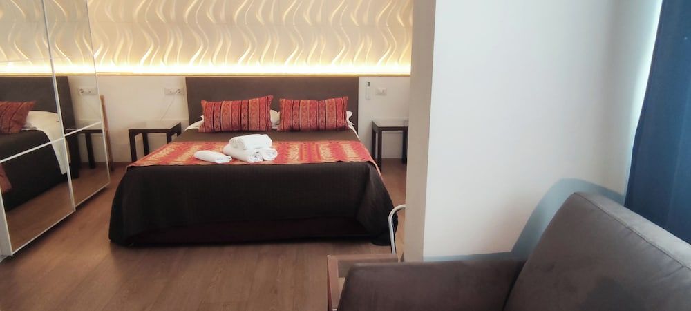 Piazza Mulino 26 Deluxe Room, 1 Queen Bed with Sofa bed, Private Bathroom 4