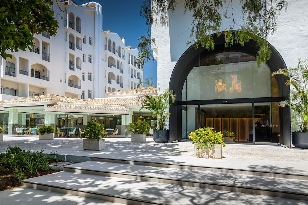 undefined Occidental Puerto Banus 3