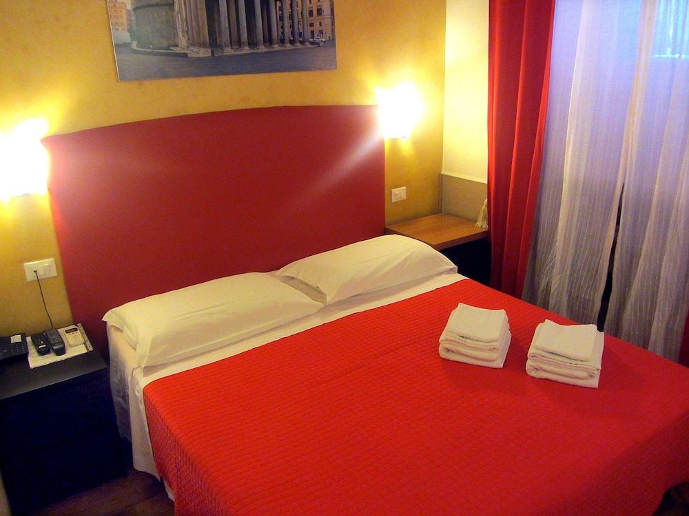 San Peter Rome B&B Classic Double Room 3