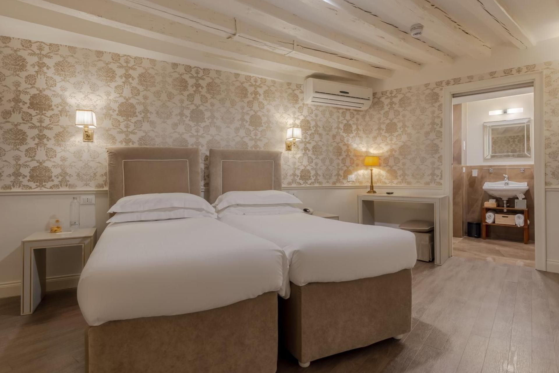 undefined Hotel Bartolomeo 2