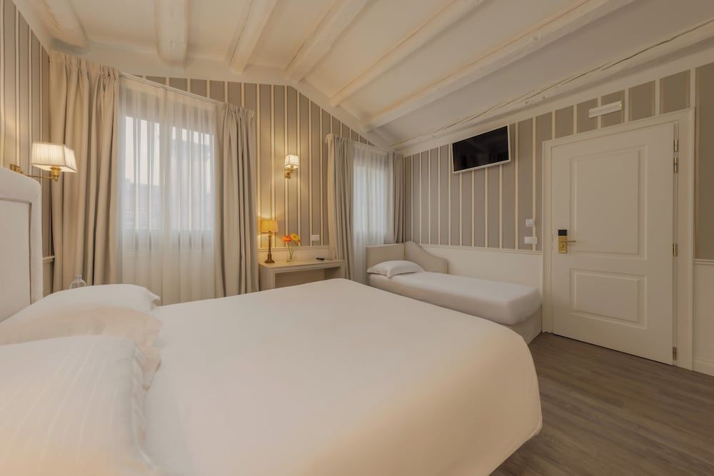 undefined Hotel Bartolomeo 7