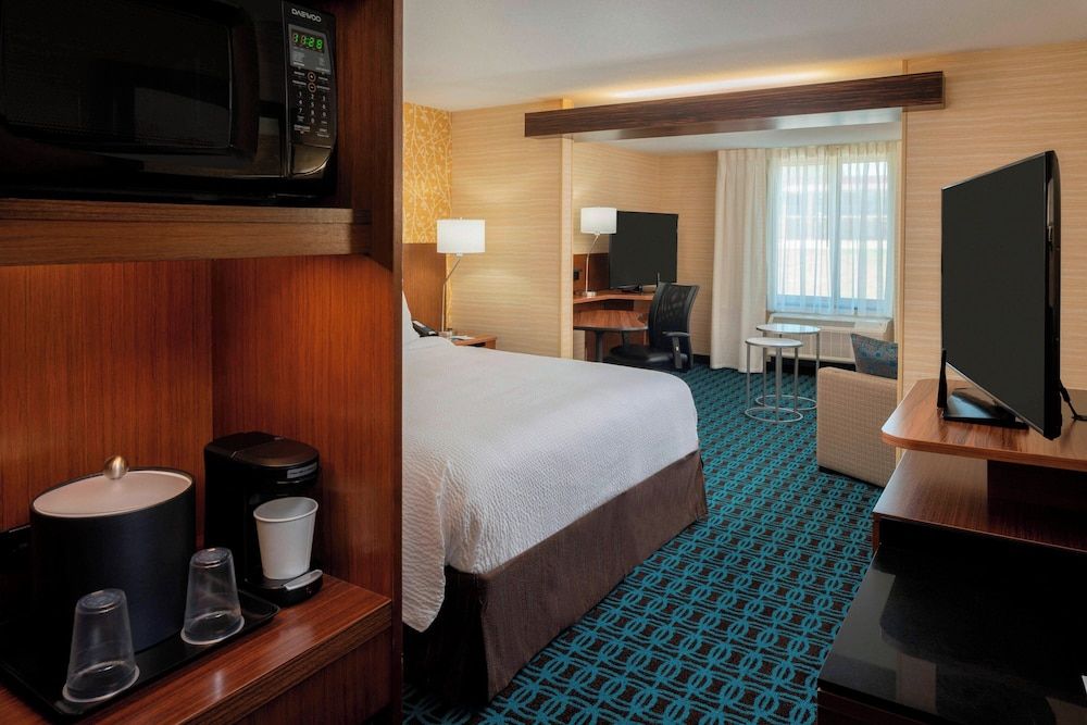 Room, 1 King Bed, Non Smoking