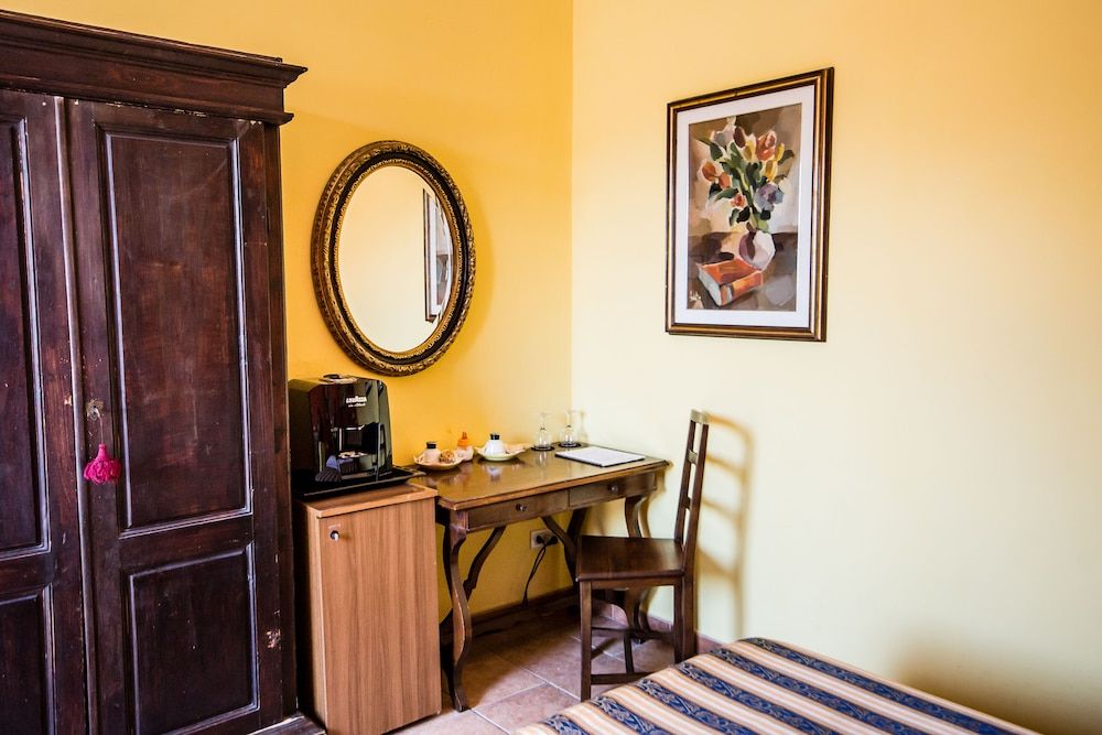 Il Bargellino Basic Double with shower in room - shared WC 5