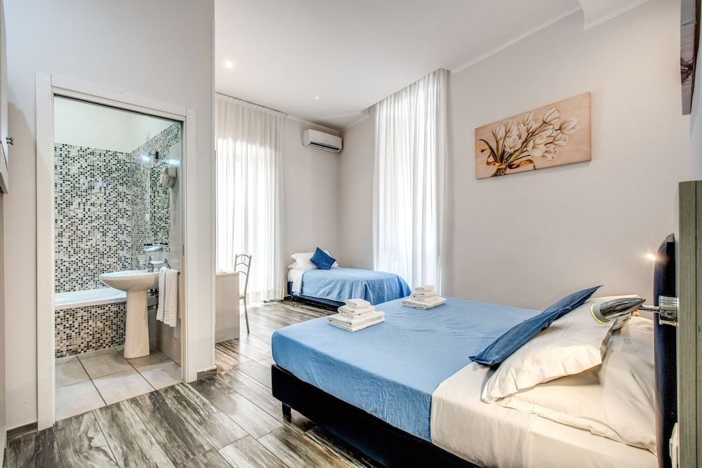 Napoli's Gold Hotel Standard Double or Twin Room 20