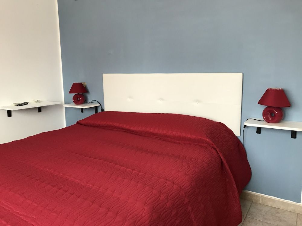 Bed and Breakfast Triscele Basic Triple Room, 1 Bedroom, Private Bathroom 3