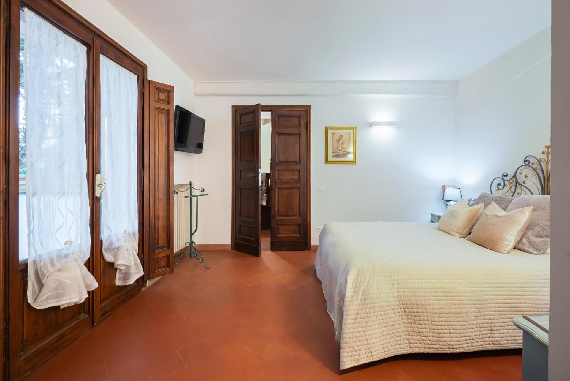 Deluxe Double Room with Bath