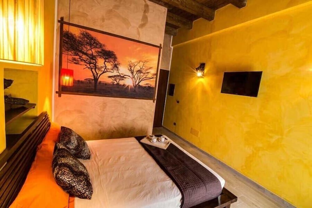 B&B Marco Polo Deluxe Room 8