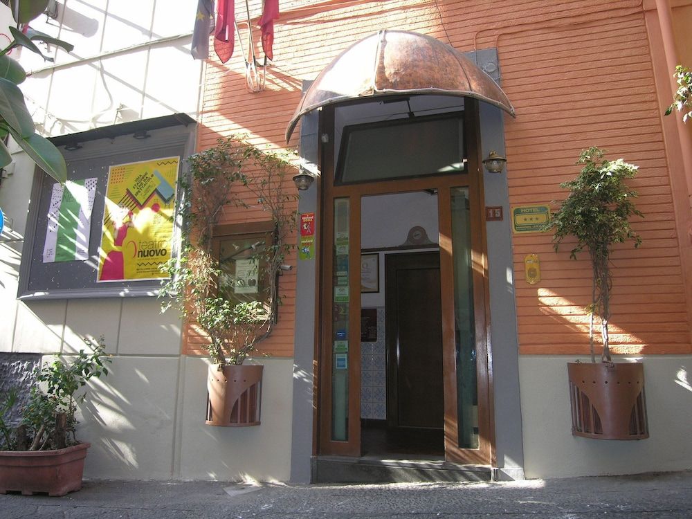 undefined Toledo Hotel 7