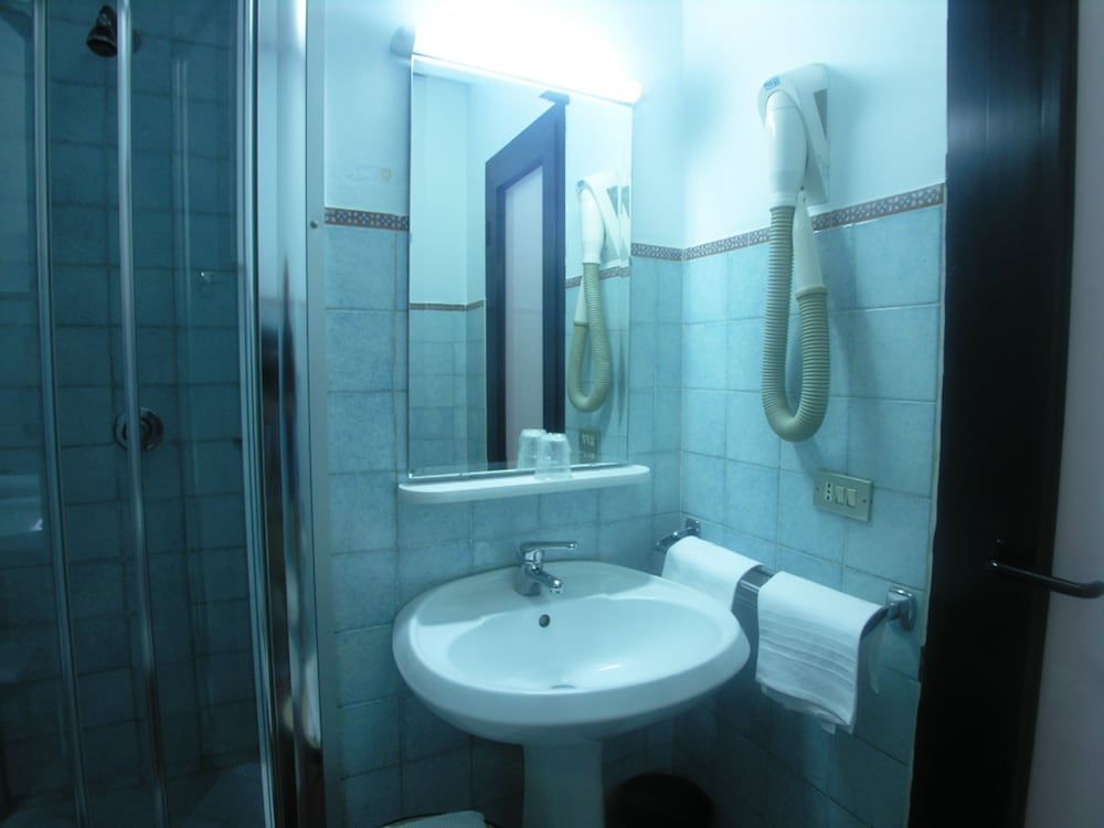 undefined Toledo Hotel 10