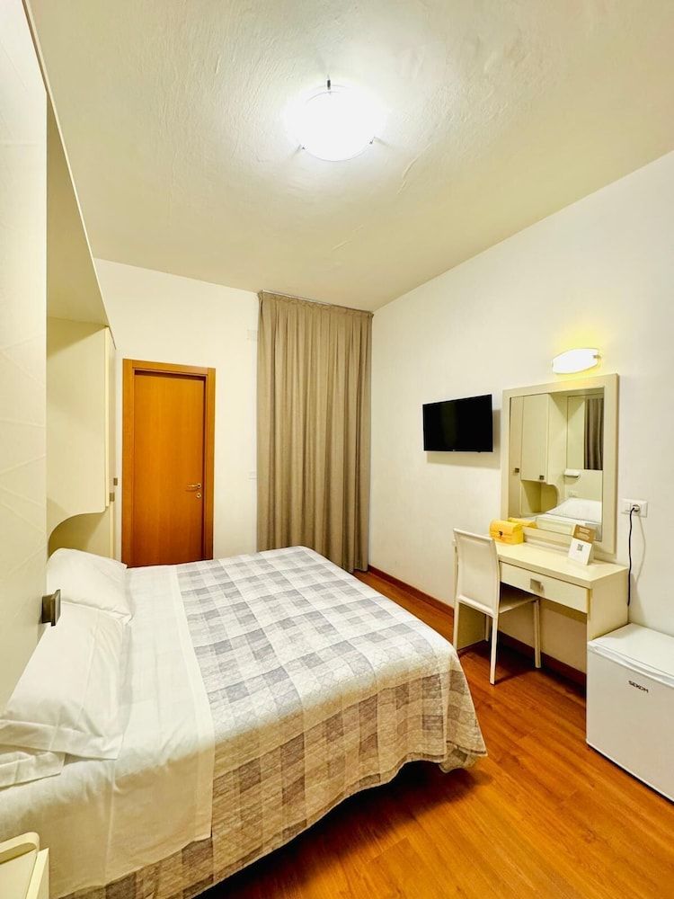 Classic Double Room, 1 Double Bed, Balcony