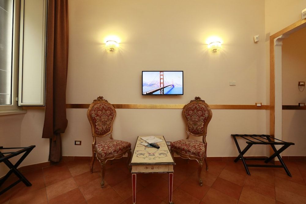 Residenza Gens Julia Standard Double or Twin Room 9