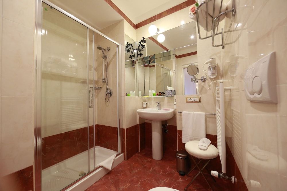 Residenza Gens Julia Triple Room 9