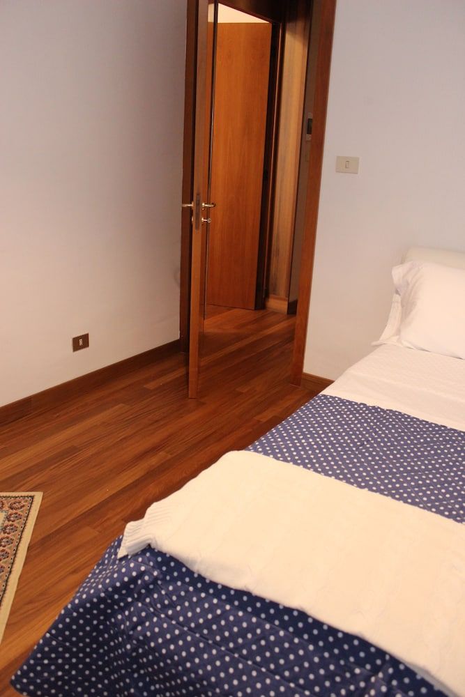 B&B Villa Wanda Luxury Suite, 2 Bedrooms 4