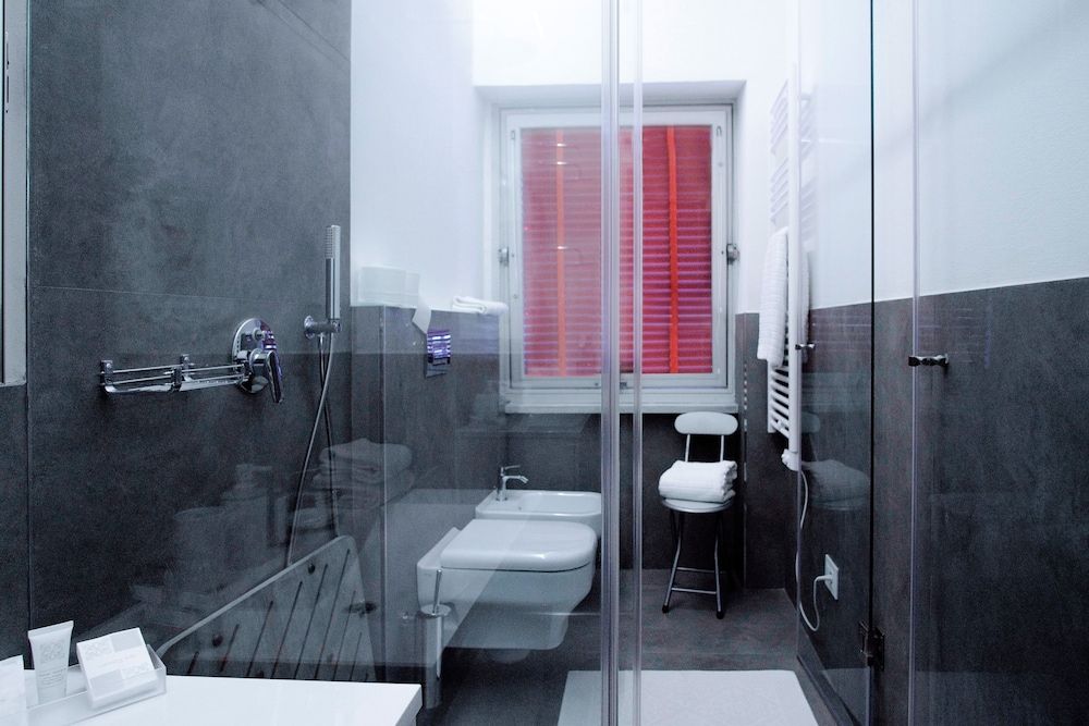 B&B Villa Wanda Family Triple Room, Park View 13