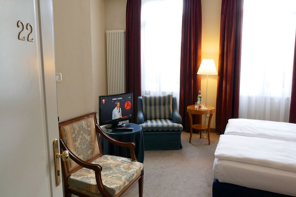 Hotel Villa Miravalle Classic Double Room 7