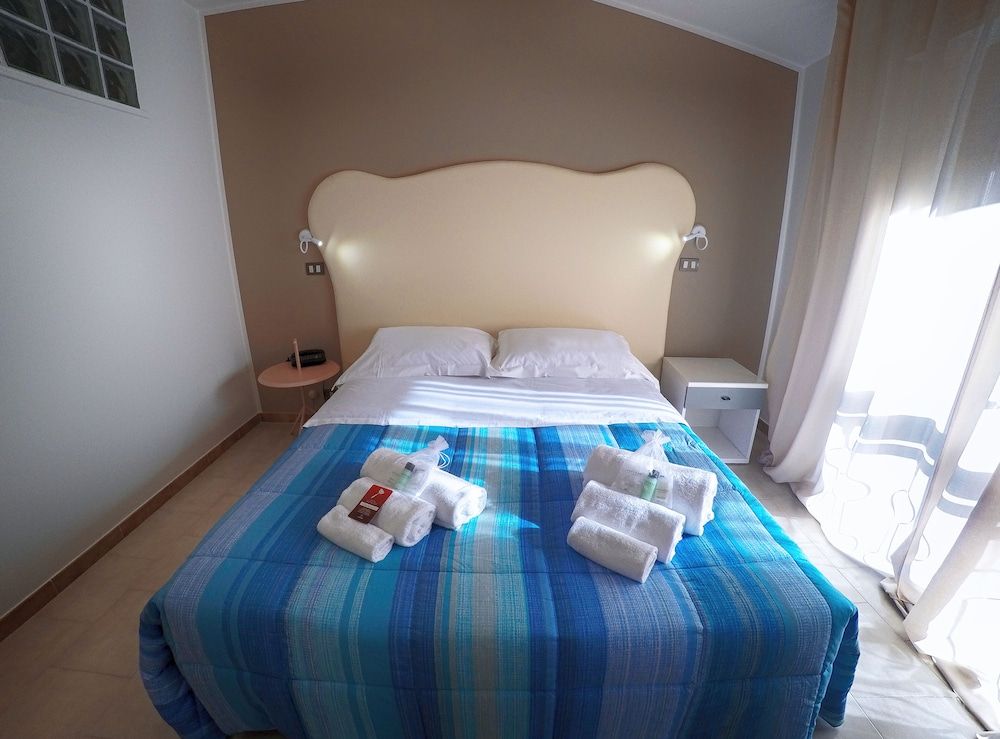 Hotel El Patio Single Room, 1 Twin Bed 3