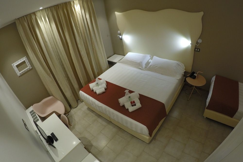 Hotel El Patio Panoramic Triple Room, 1 Bedroom