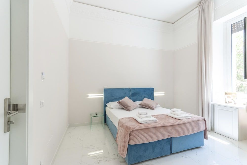 Bea Suites Luxury Rooms Luxury Double or Twin Room 2