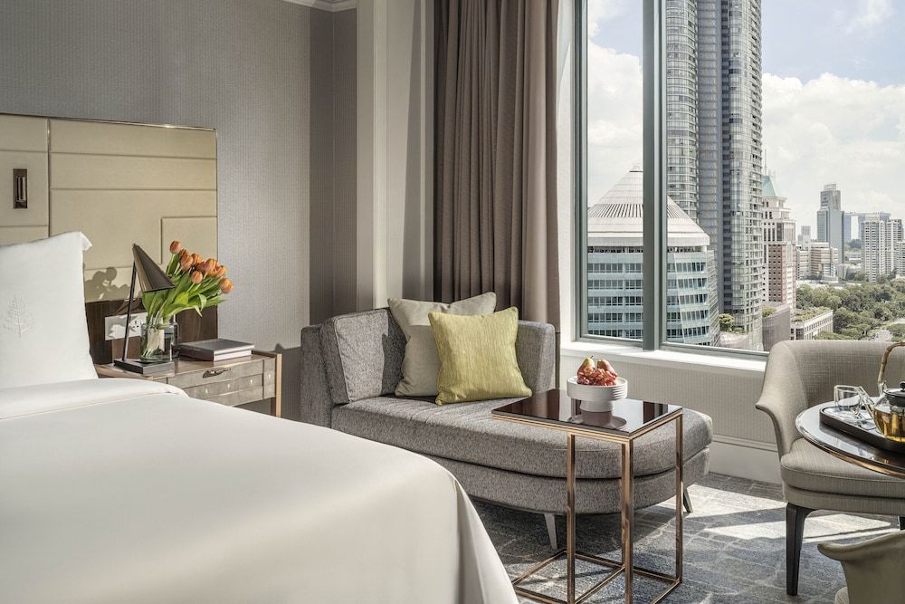 Club Room, 1 King Bed