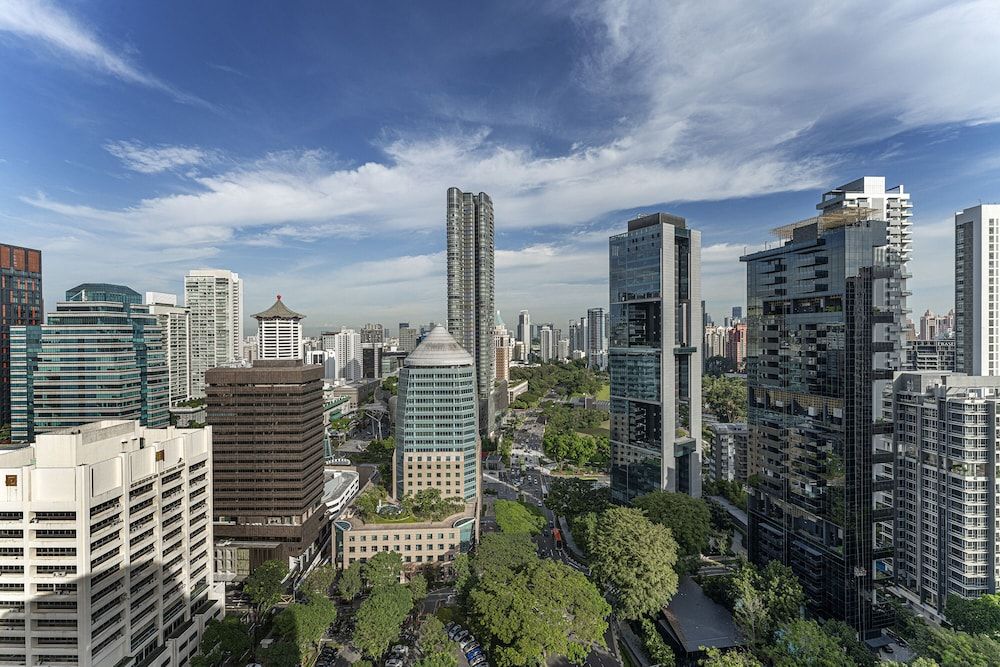 Four Seasons Hotel Singapore Deluxe Room, 1 King Bed 3