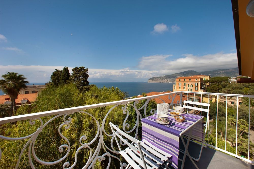 Al Centro Suites Deluxe Duplex, Sea View (Lavanda) 15