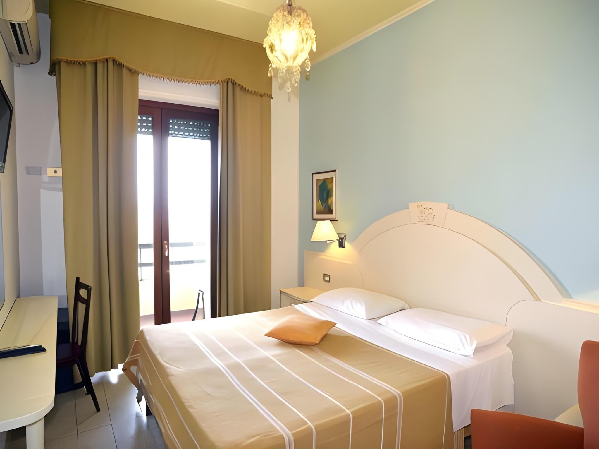 Double or Twin Room with Balcony