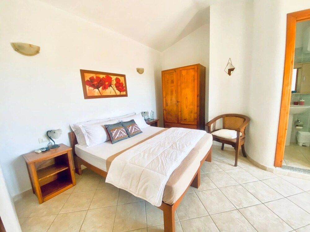 Hotel VelaSole Double Room, Garden View 9